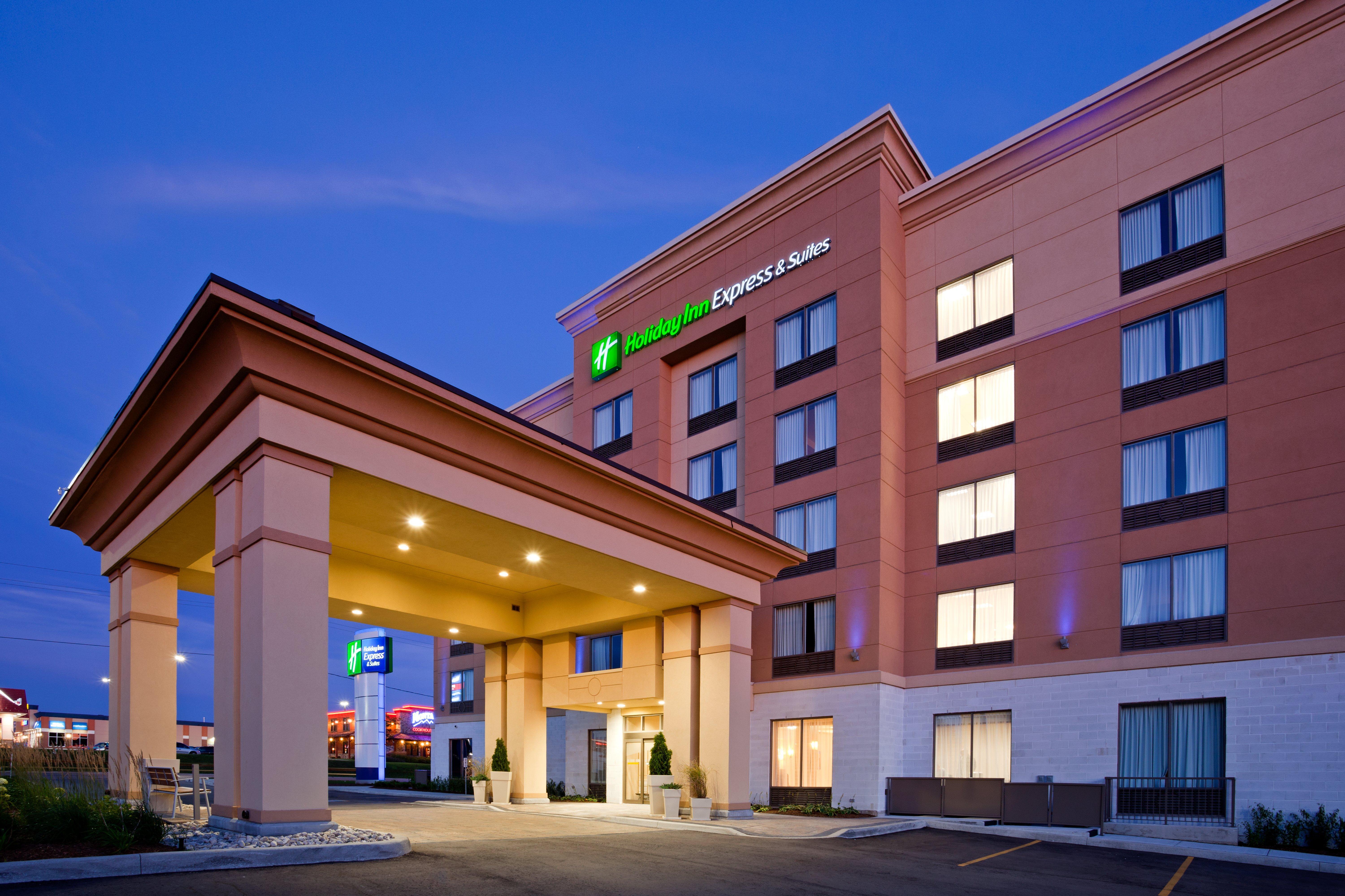 Holiday Inn Express & Suites - Woodstock, On Canada Exterior photo