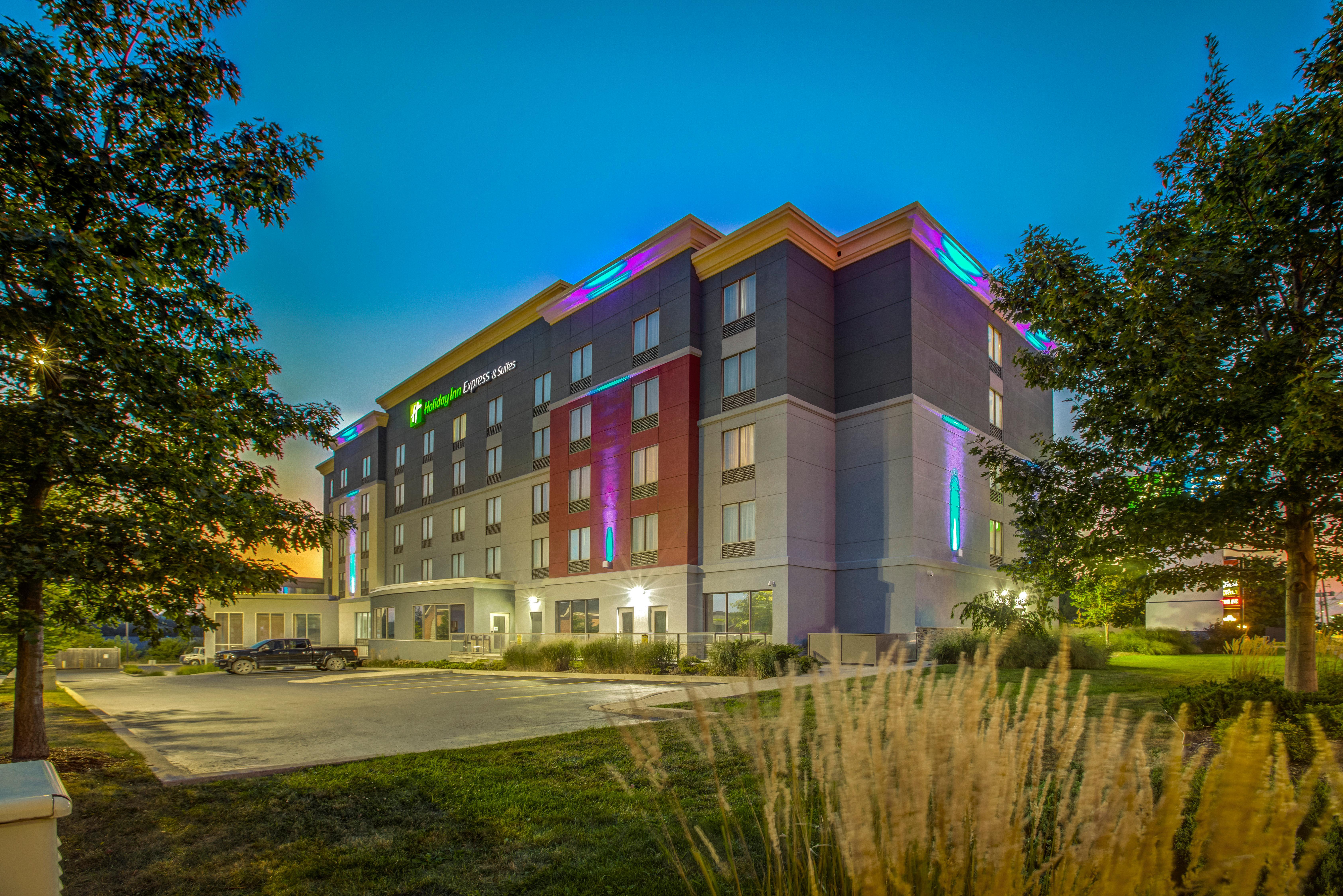 Holiday Inn Express & Suites - Woodstock, On Canada Exterior photo